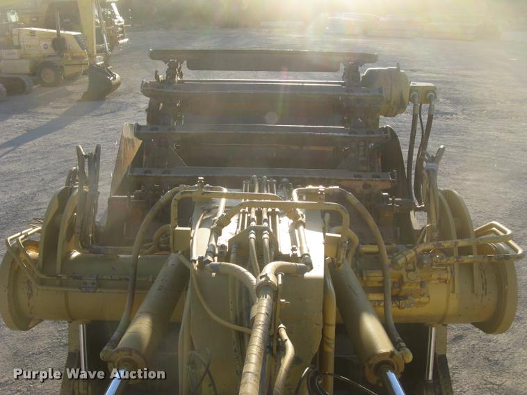 image for item L3977 1995 Caterpillar 615C Series II elevating scraper