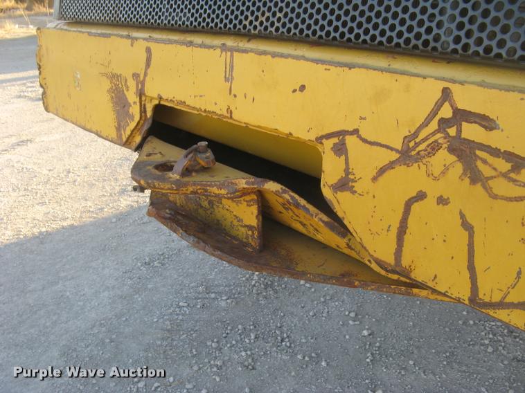 image for item L3977 1995 Caterpillar 615C Series II elevating scraper