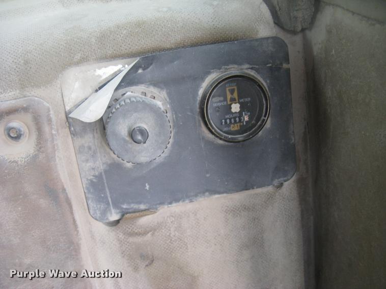 image for item L3978 1993 Caterpillar 769C haul truck