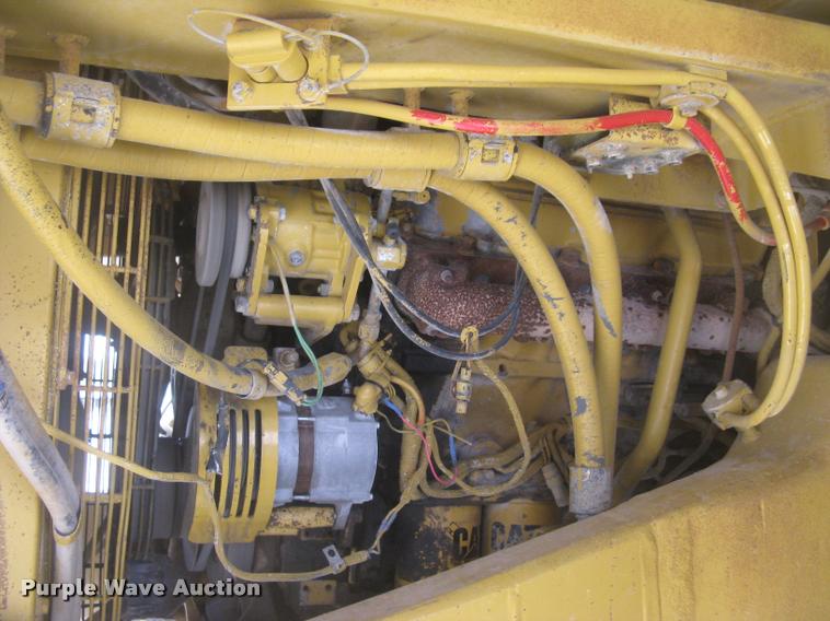 image for item L3978 1993 Caterpillar 769C haul truck