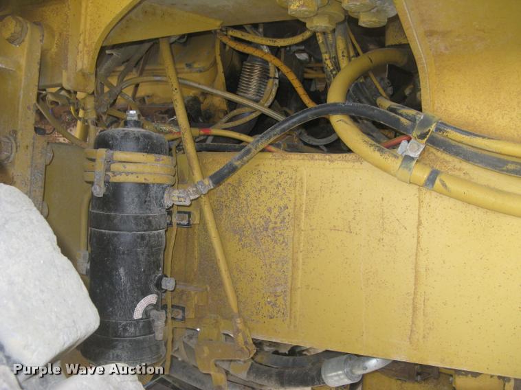 image for item L3978 1993 Caterpillar 769C haul truck
