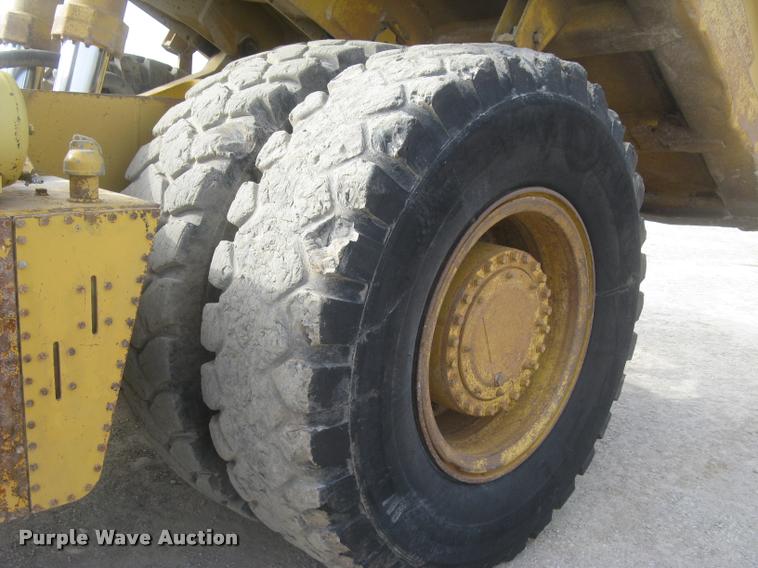 image for item L3978 1993 Caterpillar 769C haul truck