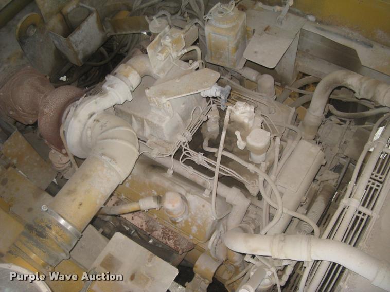 image for item L3979 1994 Caterpillar 769C haul truck