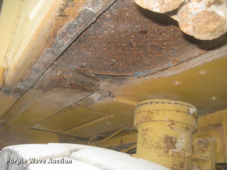 image for item L3979 1994 Caterpillar 769C haul truck