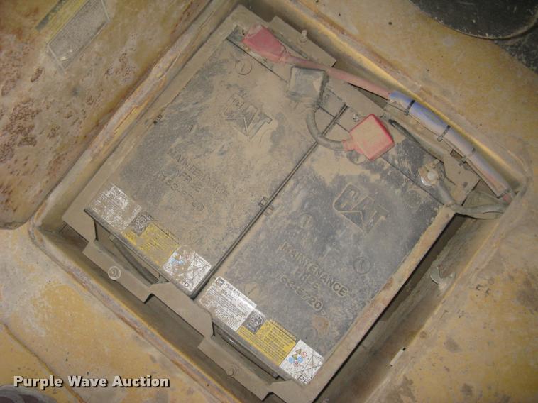 image for item L3980 1995 Caterpillar 769C haul truck