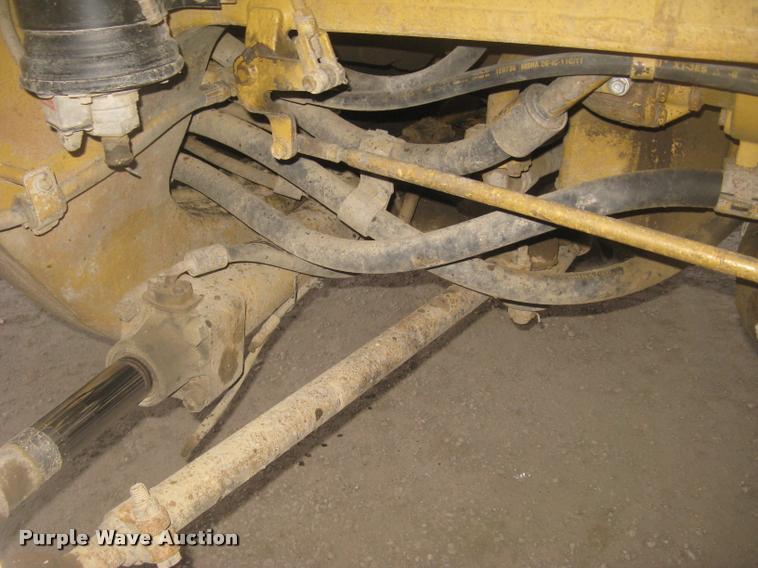 image for item L3980 1995 Caterpillar 769C haul truck