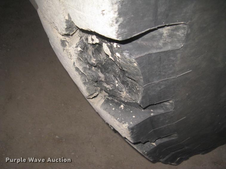 image for item L3980 1995 Caterpillar 769C haul truck