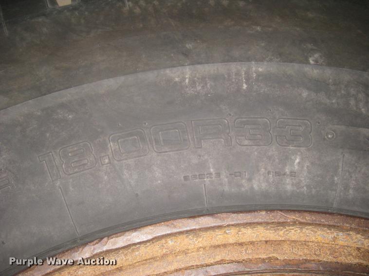 image for item L3980 1995 Caterpillar 769C haul truck