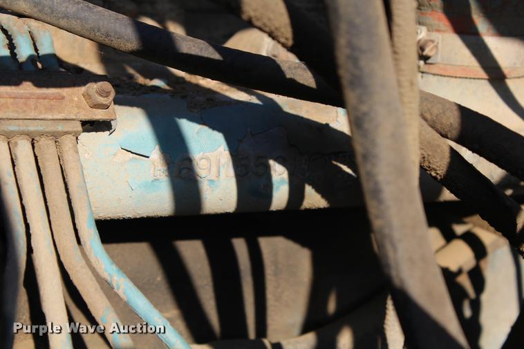 image for item L4790 1984 International S1900 dump truck