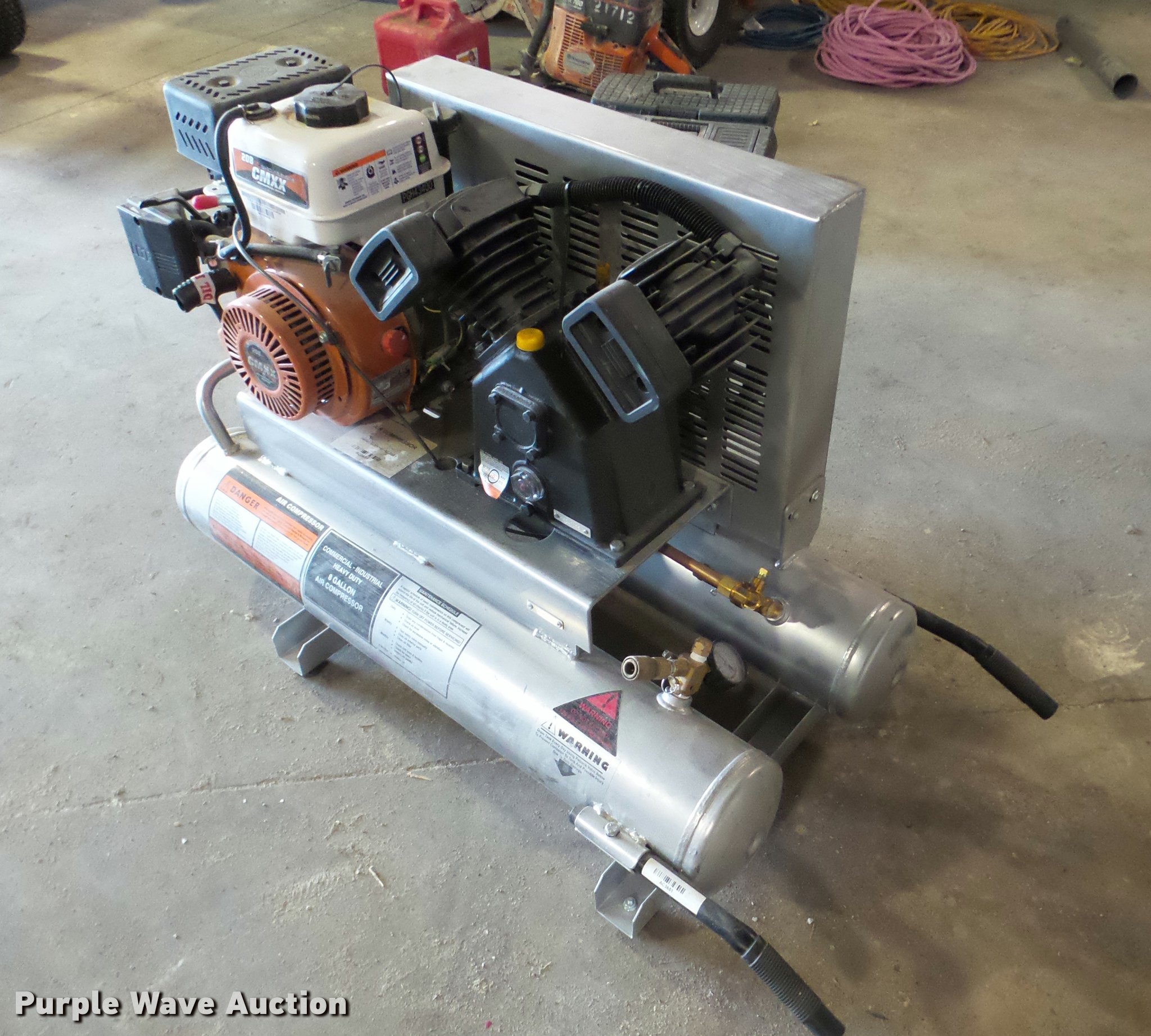 Universal air compressor in Sioux Falls, SD Item DA7307 sold Purple