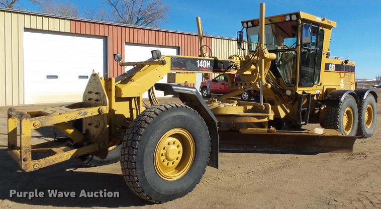 image for item AL9008 2002 Caterpillar 140H motor grader