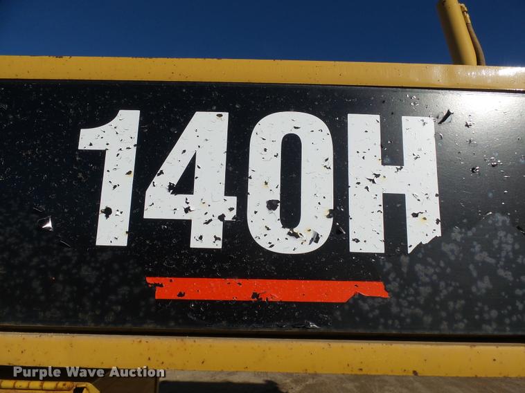 image for item AL9008 2002 Caterpillar 140H motor grader