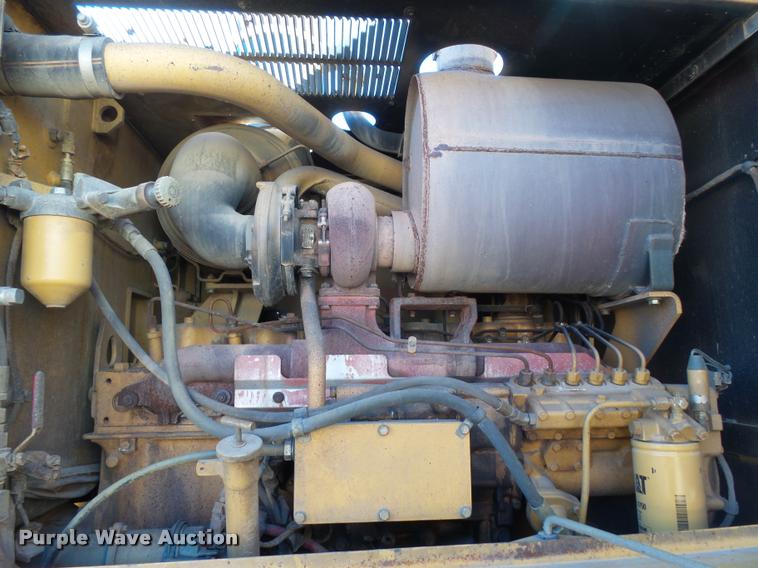 image for item AL9008 2002 Caterpillar 140H motor grader