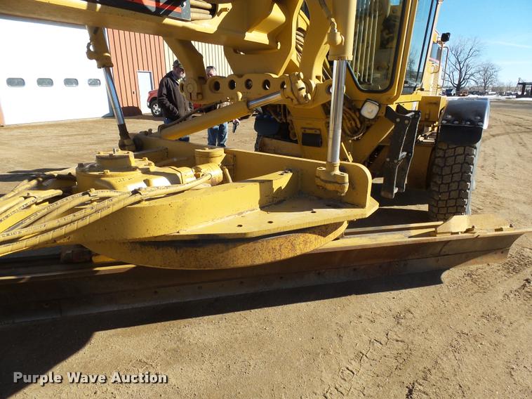 image for item AL9008 2002 Caterpillar 140H motor grader