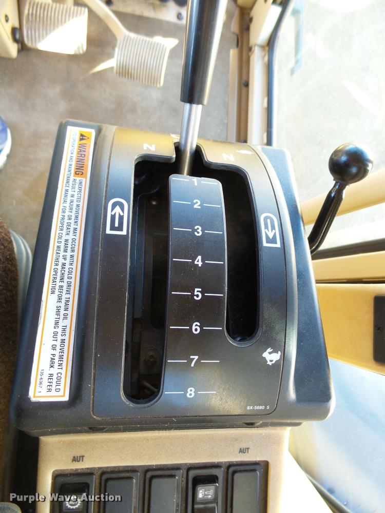 image for item AL9008 2002 Caterpillar 140H motor grader