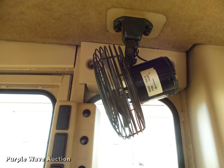 image for item AL9008 2002 Caterpillar 140H motor grader