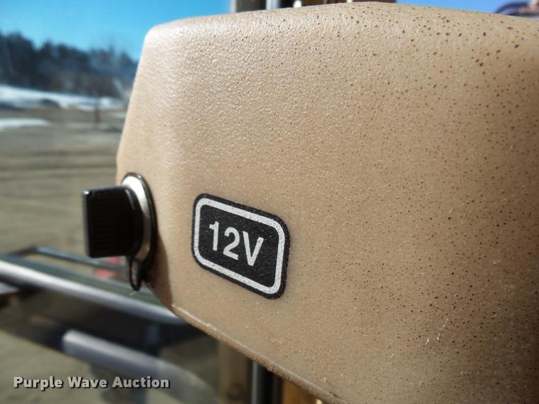 image for item AL9008 2002 Caterpillar 140H motor grader