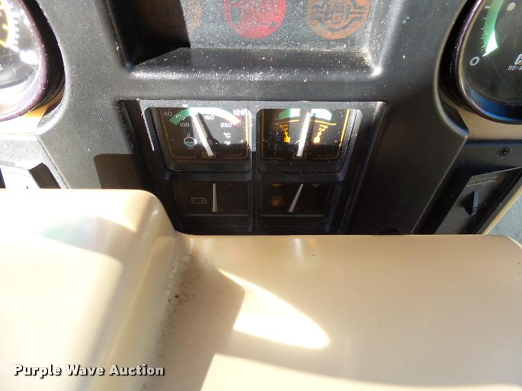 image for item AL9008 2002 Caterpillar 140H motor grader