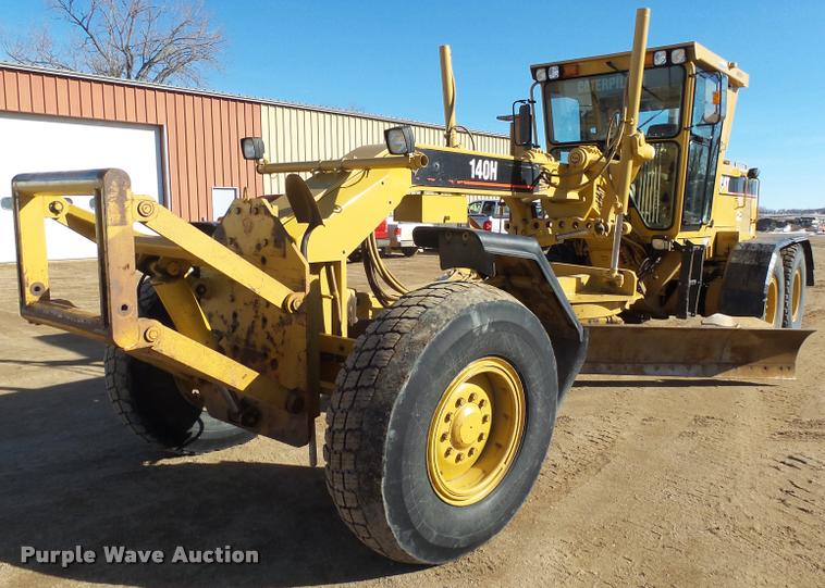 image for item AL9022 2002 Caterpillar 140H motor grader