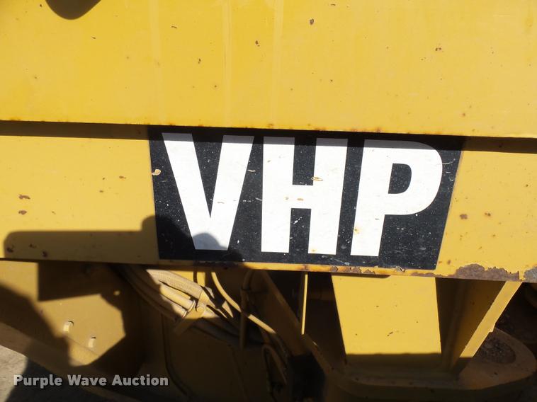 image for item AL9022 2002 Caterpillar 140H motor grader