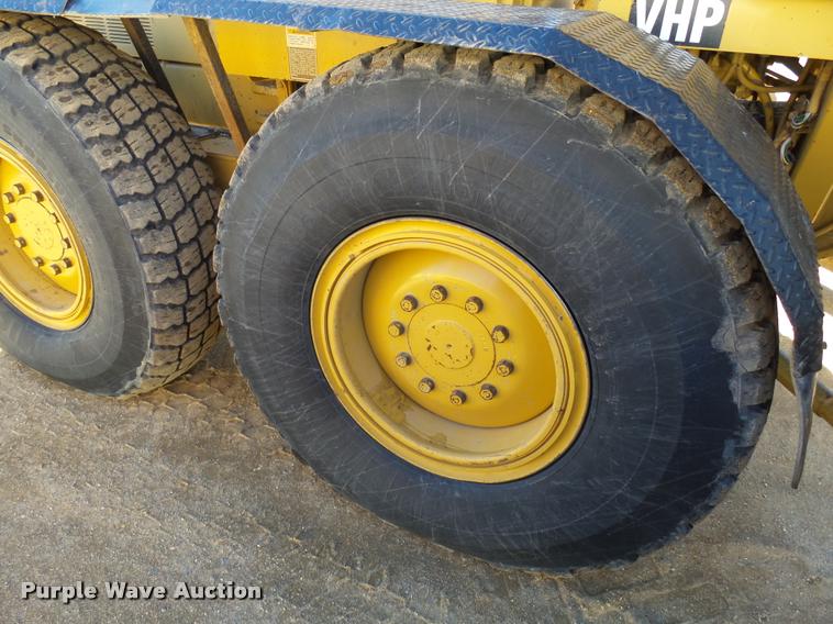 image for item AL9022 2002 Caterpillar 140H motor grader