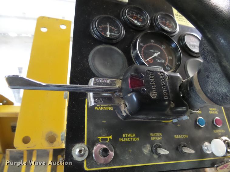 image for item AL9026 2001 Rosco RB-48 broom