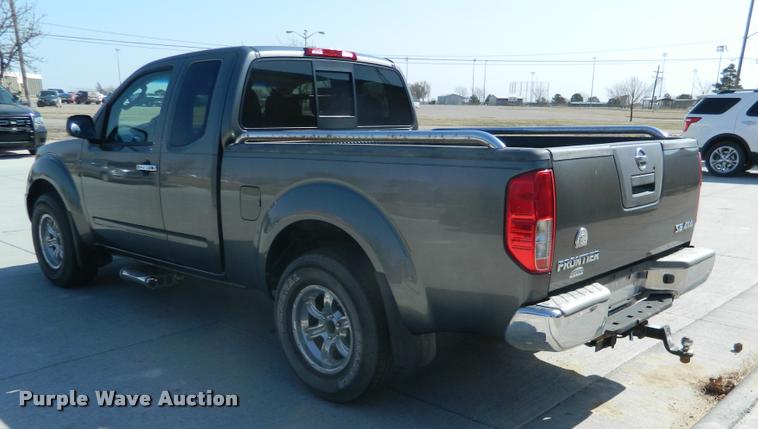 image for item BK9277 2007 Nissan Frontier King Cab pickup truck