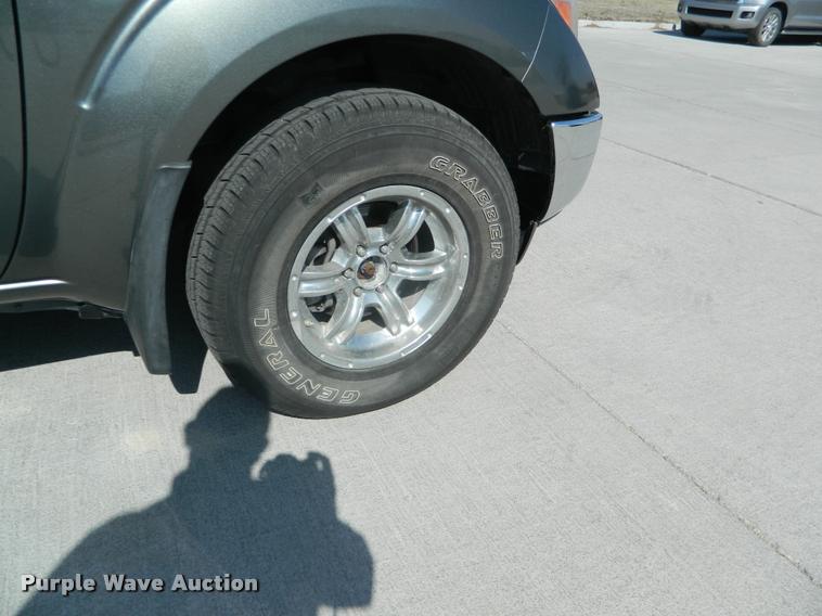 image for item BK9277 2007 Nissan Frontier King Cab pickup truck