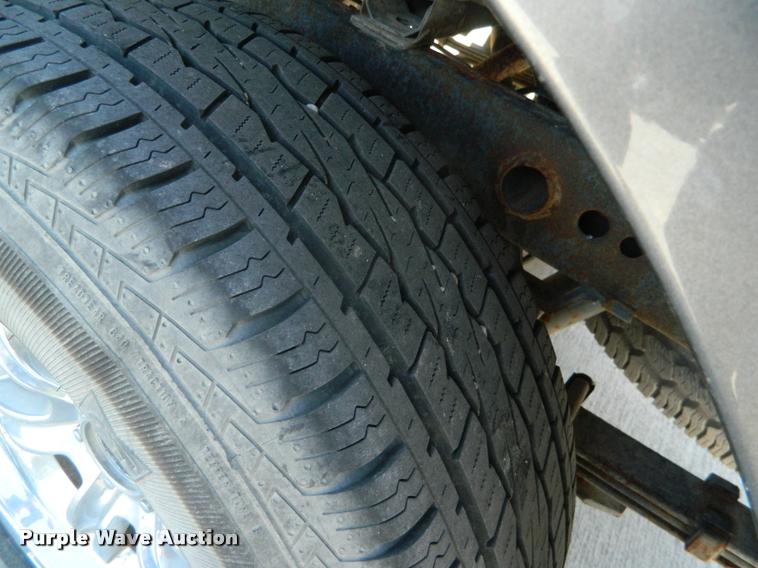 image for item BK9277 2007 Nissan Frontier King Cab pickup truck