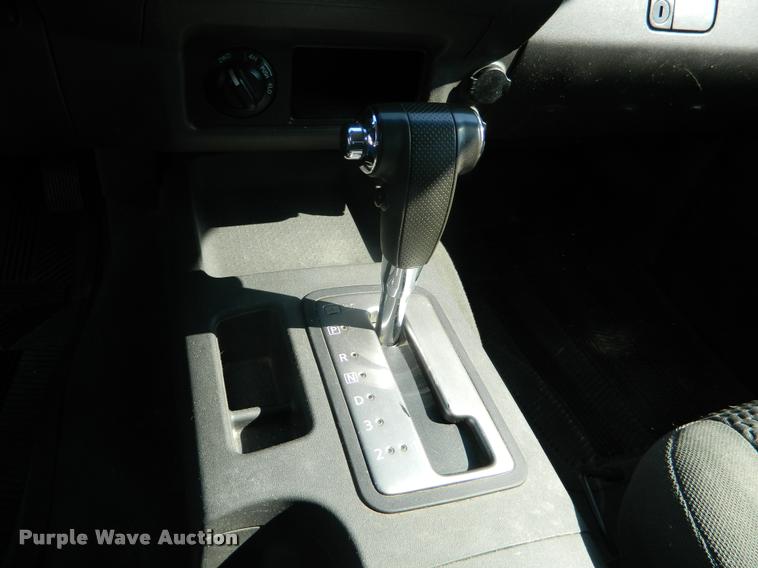 image for item BK9277 2007 Nissan Frontier King Cab pickup truck