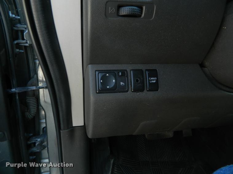 image for item BK9277 2007 Nissan Frontier King Cab pickup truck