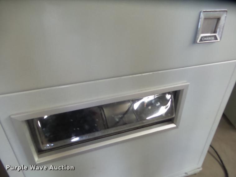 image for item BW9160 (2) vending machines