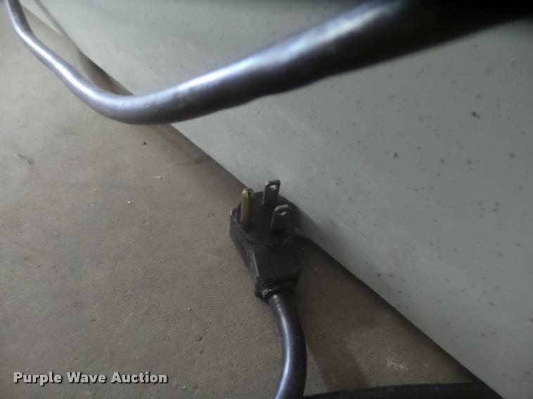 image for item BW9160 (2) vending machines