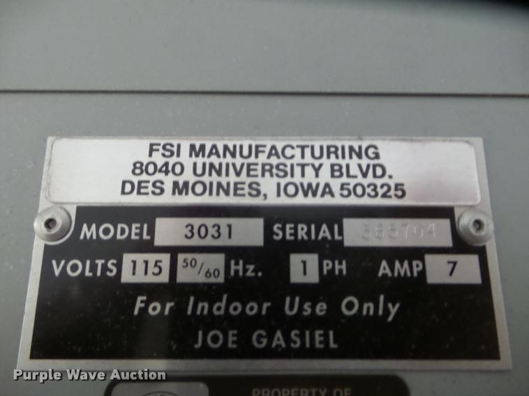 image for item BW9160 (2) vending machines