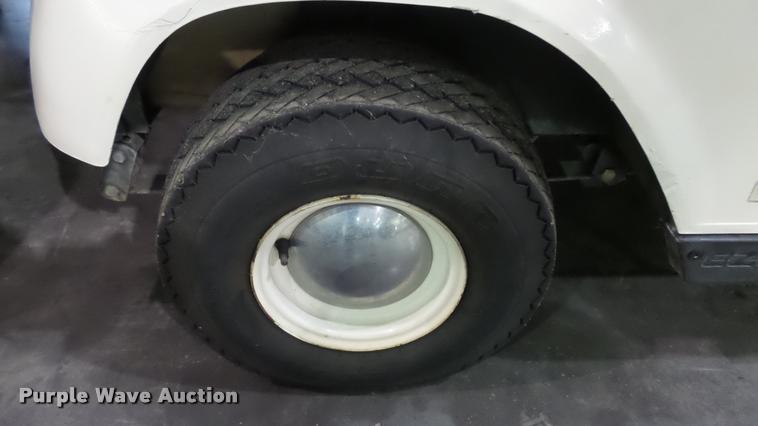 image for item BY9043 Ez-go golf cart