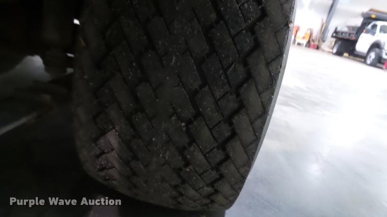 image for item BY9043 Ez-go golf cart