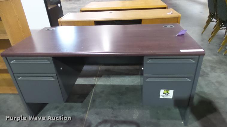 image for item BY9045 Office furniture