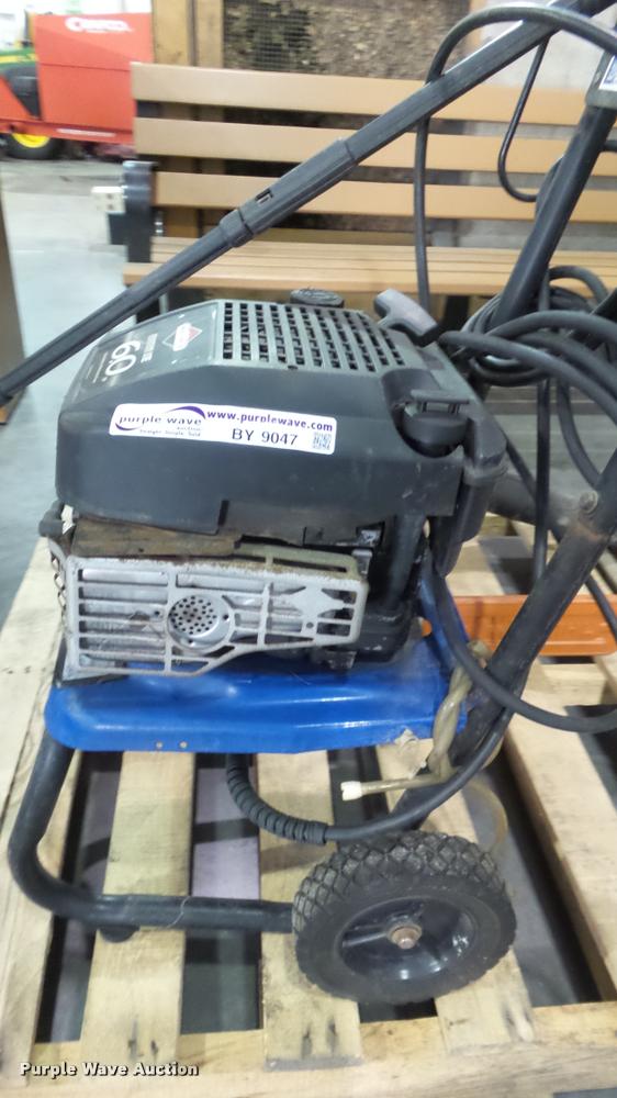 image for item BY9047 Lawn and garden equipment