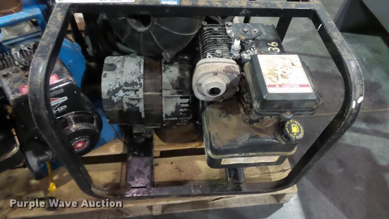 image for item BY9048 (6) water pumps