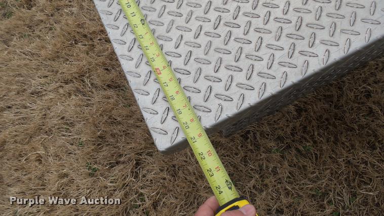 image for item CB9627 Steel toolbox