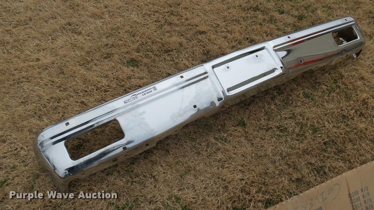 image for item CB9628 1981 to 1982 Chevrolet chrome bumper
