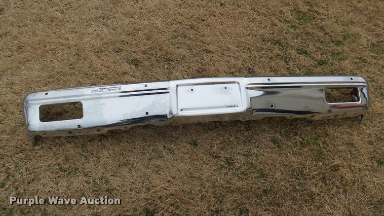 image for item CB9628 1981 to 1982 Chevrolet chrome bumper