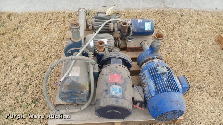 image for item CB9629 (4) pumps