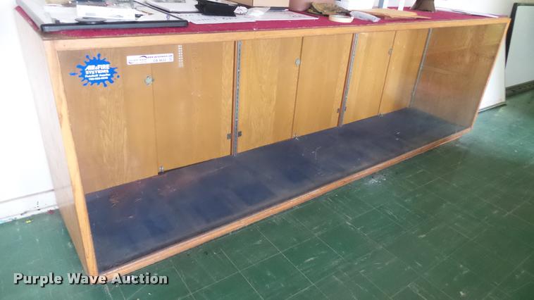 image for item CB9632 Wood display case