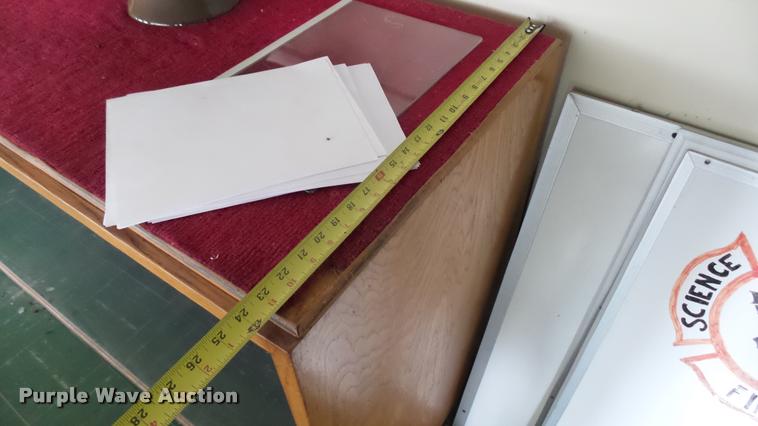 image for item CB9632 Wood display case