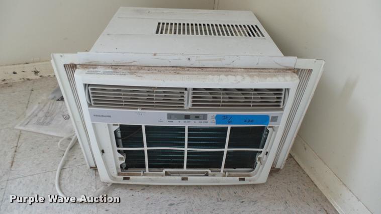 image for item CB9636 (7) window AC units