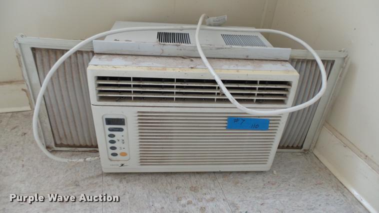 image for item CB9636 (7) window AC units