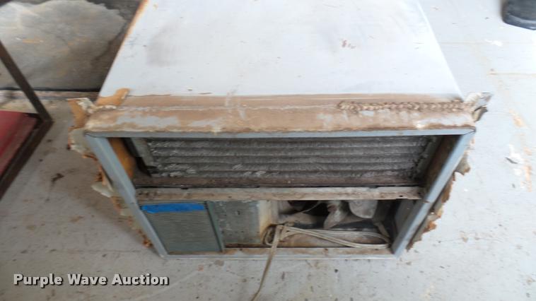 image for item CB9636 (7) window AC units