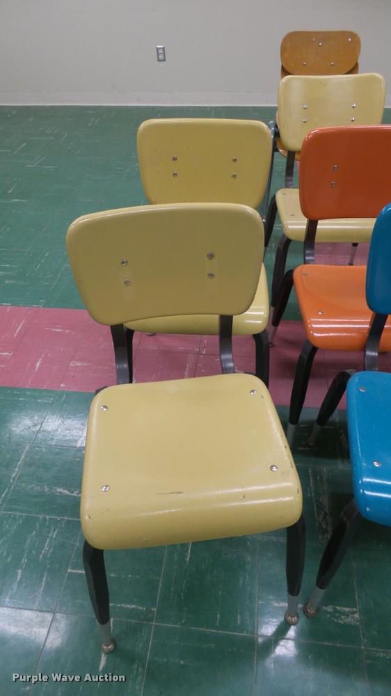 image for item CB9646 (30) classroom chairs
