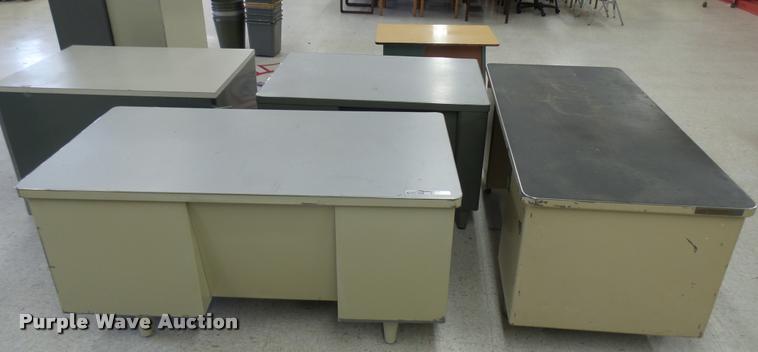 image for item CB9651 (5) metal desks